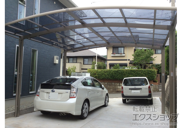 兵庫県川西市ののカーポート メジャーポートII Rタイプ ワイド 積雪〜20cm対応 施工例