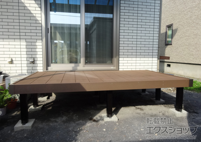 青森県弘前市ののウッドデッキ リウッドデッキ 200 施工例