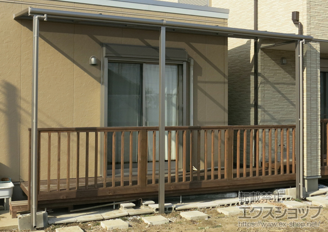 埼玉県熊谷市のLIXIL リクシル（トステム）のテラス屋根 ライザーテラスII F型 1500 テラスタイプ 連棟 積雪〜50cm対応 施工例