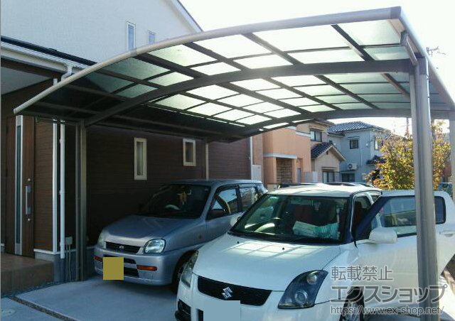 兵庫県姫路市のLIXIL リクシル（トステム）のカーポート カーブポートシグマIII ワイド 積雪〜20cm対応 施工例