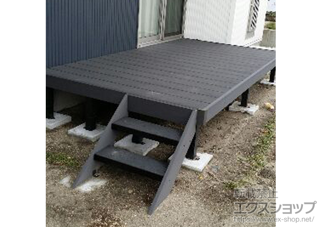 新潟県新潟市ののウッドデッキ リウッドデッキ 200＋リウッドステップ5型 新Sタイプ(2段) 施工例