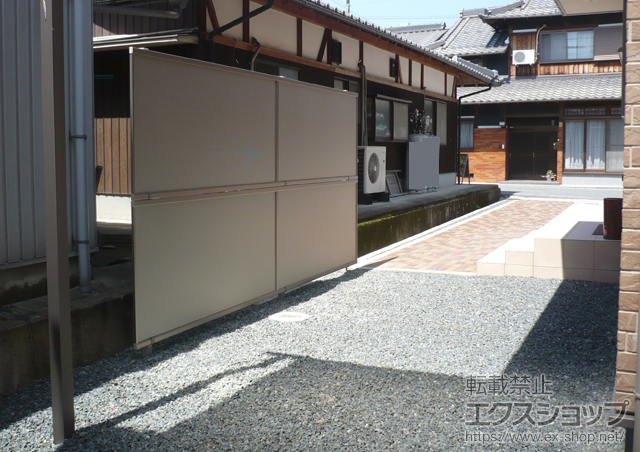 兵庫県丹波市ののフェンス・柵 めかくし塀P型 高尺タイプ 施工例