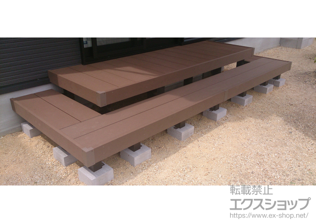 京都府京都市ののウッドデッキ リウッドデッキ 200+段床　1段（正面・両側面） 施工例