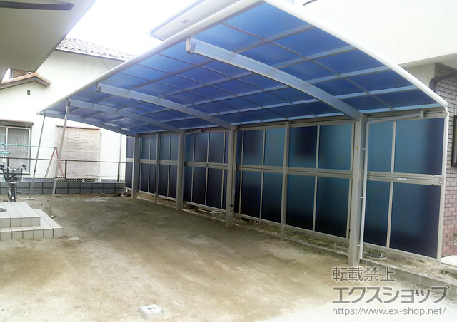 岡山県倉敷市ののカーポート レイナポートグラン 縦連棟　積雪〜20cm対応＋サイドパネル＋標準・ハイルーフ兼用　着脱式サポート 2本入り×2 施工例