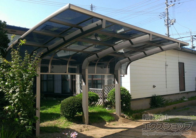 青森県三沢市のLIXIL リクシル（トステム）のカーポート テールポートシグマIII 1500 積雪〜50cm対応 施工例