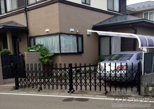 宮城県仙台市ののカーゲート トリップゲート RC型 ノンレール 両開き 60W(30S+30M) 施工例