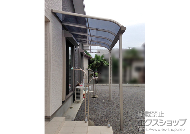 宮崎県えびの市ののテラス屋根 プレシオステラス R型 テラスタイプ 単体 積雪〜20cm対応 施工例
