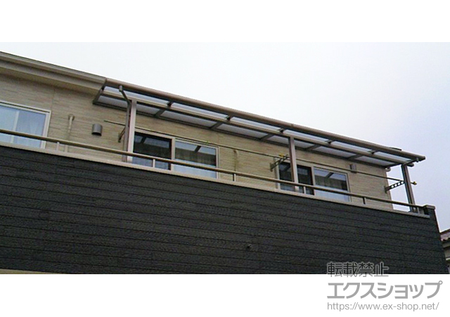 千葉県船橋市のLIXIL リクシル（トステム）のバルコニー・ベランダ屋根 ライザーテラスII F型 屋根タイプ 連棟 積雪〜20cm対応 施工例