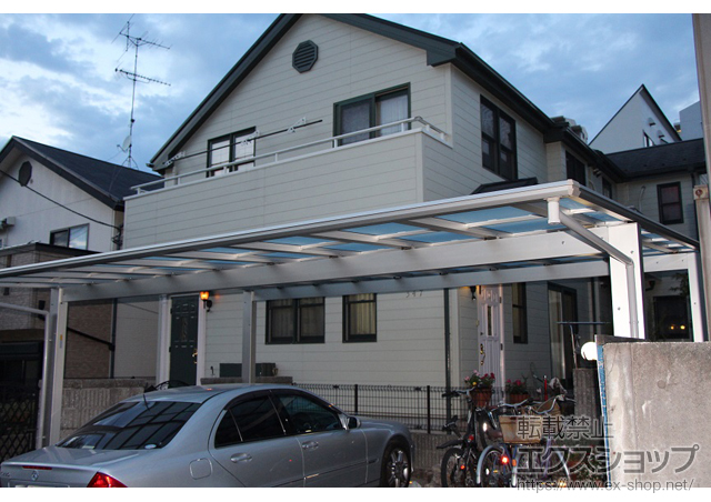 神奈川県横浜市ののカーポート エフルージュ ツイン 積雪〜20cm対応 施工例