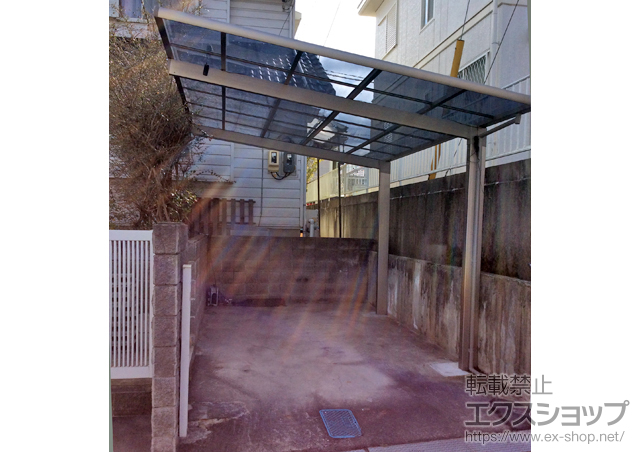 三重県名張市のLIXIL リクシル（トステム）のカーポート レークポートシグマIII 積雪〜20cm対応 施工例