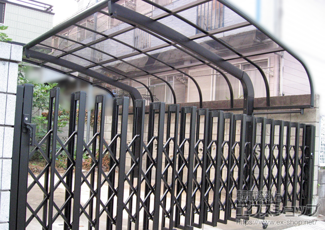 埼玉県ふじみ野市のLIXIL リクシル（トステム）のカーポート テールポートシグマIII 積雪〜20cm対応+着脱式サポート 標準 1本入 施工例