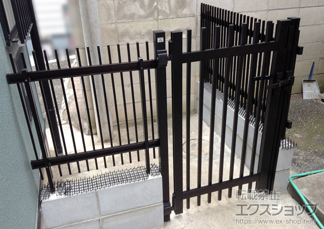 東京都豊島区ののフェンス・柵 アルミトンガ1型　フリーポールタイプ 施工例