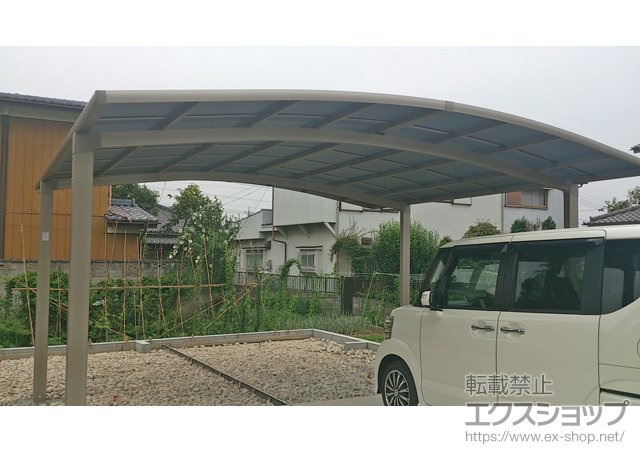 埼玉県南埼玉郡宮代町のLIXIL リクシル（トステム）のカーポート カーブポートシグマIII ワイド 積雪〜20cm対応 施工例