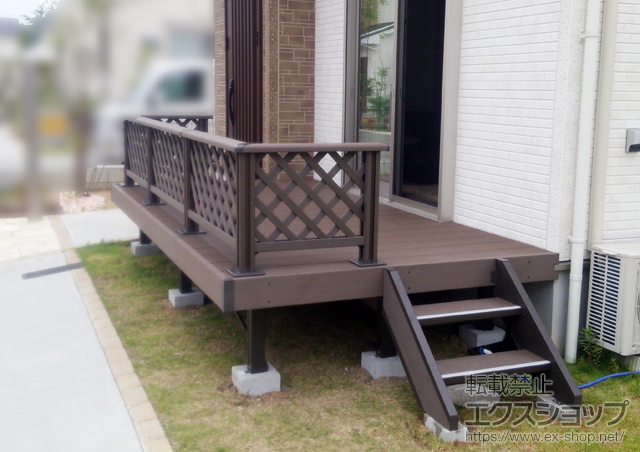 奈良県奈良市ののウッドデッキ 樹ら楽ステージ＋樹ら楽ステージ用 ステップ2段用＋樹ら楽ステージ用 デッキフェンス 施工例