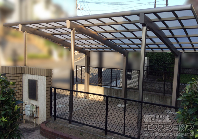 神奈川県横浜市のLIXIL リクシル（トステム）のカーポート レグナスポートシグマIII 3000 積雪〜100cm対応 施工例