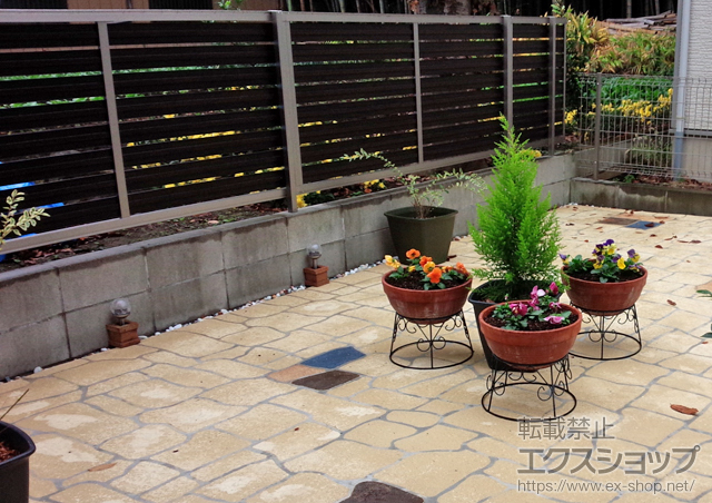 千葉県我孫子市のLIXIL リクシル(新日軽)のフェンス・柵 セレビューフェンスＲＰ3型 自在柱式 施工例