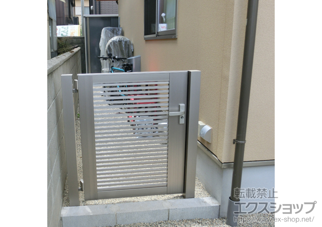 愛知県稲沢市のの門扉 ライシス門扉 1型 細横桟 片開き 柱使用 施工例