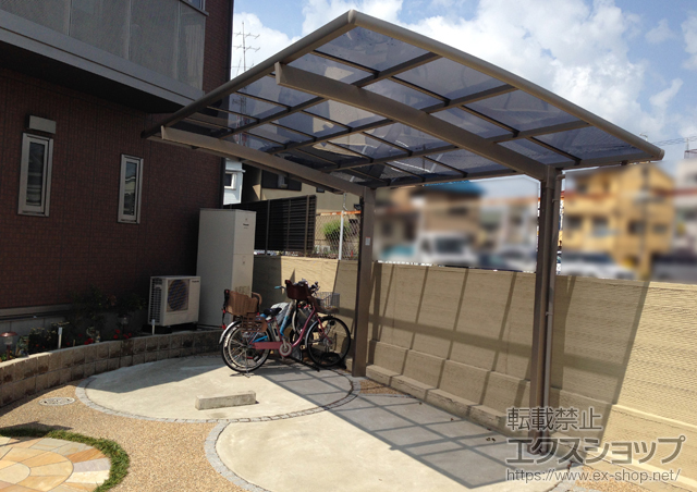 大阪府枚方市のLIXIL リクシル（トステム）のカーポート カーブポートシグマIII 積雪〜20cm対応 施工例