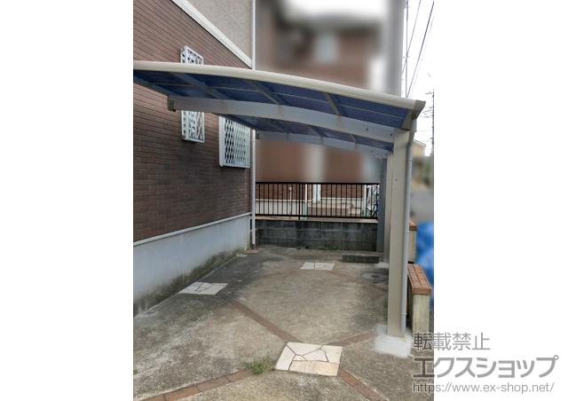 神奈川県横浜市ののカーポート プレシオスポート 積雪〜20cm対応+着脱式補助柱(2本入り) 施工例