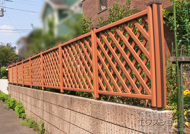 神奈川県大和市ののフェンス・柵 ステイウッドフェンスM1型 間仕切りタイプ 施工例