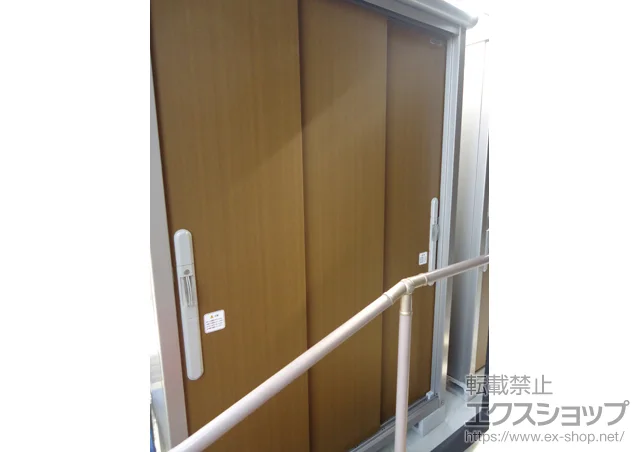 �����s���n��̃��h�R�E�̕��u�E���[�E���O�q�� �G�X�� ��ʌ^ (ESD-1305AGL) �{�H��