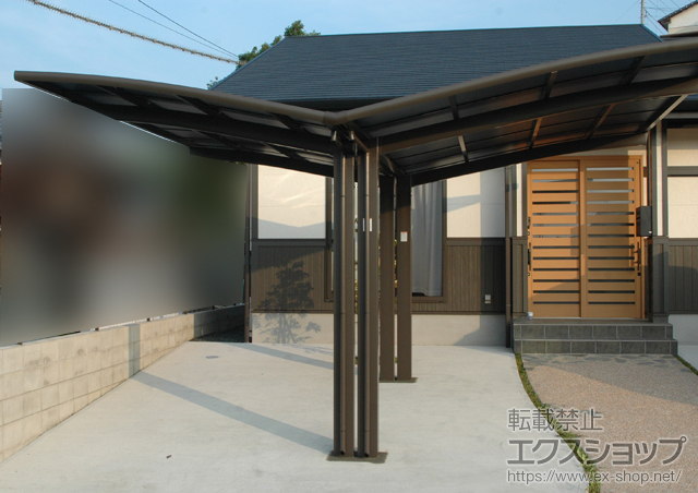 長崎県佐世保市のLIXIL リクシル（トステム）のカーポート カーブポートシグマIII 積雪〜20cm対応 施工例