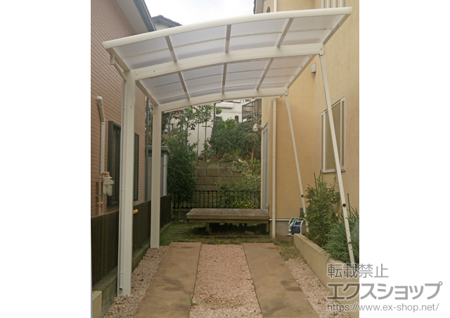 神奈川県横浜市ののカーポート レイナポートグラン　積雪〜20cm対応＋着脱式サポート ハイロング用 2本入り×1 施工例