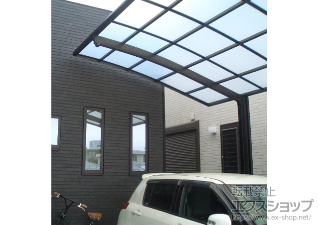 栃木県栃木市のLIXIL リクシル（トステム）のカーポート カーブポートシグマIII 積雪〜20cm対応+着脱式サポート柱　ロング柱28　1本入り 施工例