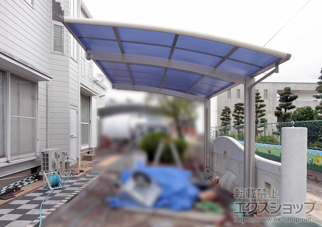 長崎県大村市ののカーポート レイナポートグラン　積雪〜20cm対応+着脱式サポート（2本入り） 施工例