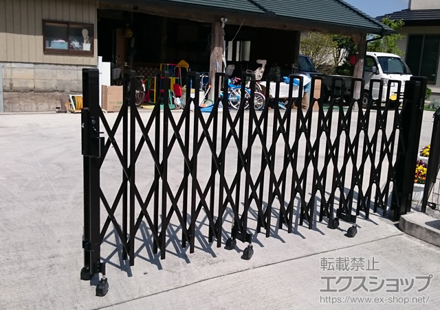 熊本県阿蘇市ののカーゲート トリップゲート RB型 ノンレール 片開き 38S 施工例