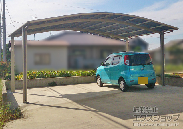 埼玉県熊谷市のLIXIL リクシル（トステム）のカーポート カーブポートシグマIII ワイド 積雪〜20cm対応 施工例