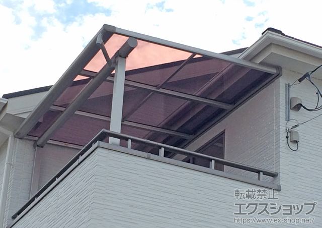 岡山県総社市ののバルコニー・ベランダ屋根 ヴェクターテラス F型 屋根タイプ 単体 積雪〜20cm対応＋自在垂木掛け 施工例