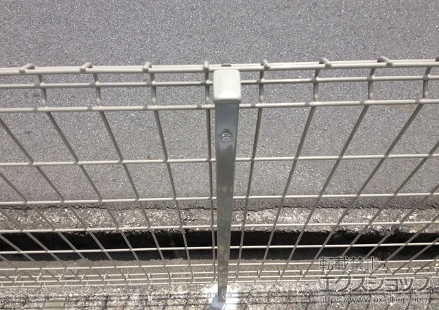 �򕌌��������s��LIXIL ���N�V��(TOEX)�̃t�F���X�E��E�� �n�C�O���b�h�t�F���XUF8�^ �t���[�|�[���^�C�v �{�H��