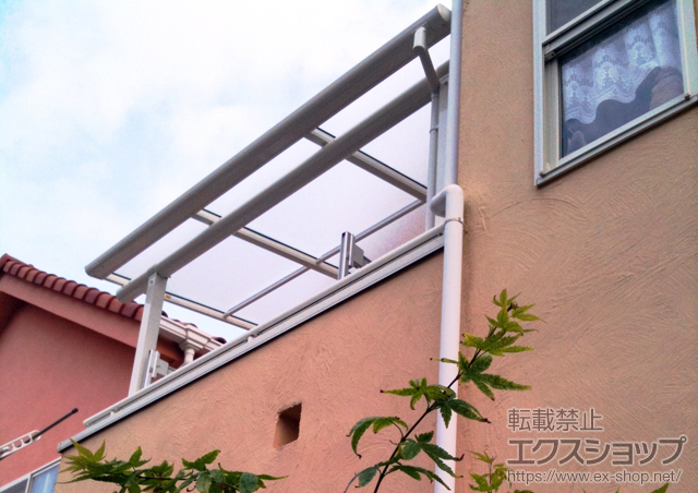 神奈川県茅ヶ崎市ののバルコニー・ベランダ屋根 ヴェクターテラス F型 屋根タイプ 単体 積雪〜20cm対応 施工例