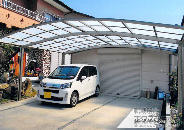 徳島県阿南市のLIXIL リクシル（トステム）のカーポート カーブポートシグマIII ワイド 積雪〜20cm対応＋屋根材追加 施工例