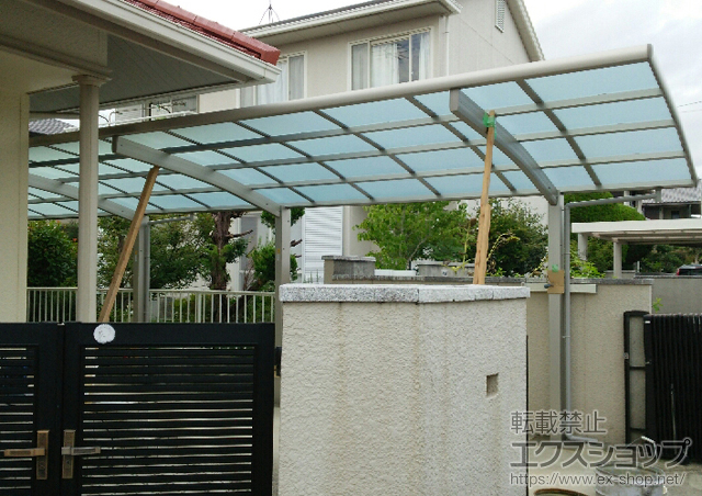 岡山県赤磐市ののカーポート レイナポートグラン 縦連棟　積雪〜20cm対応 施工例