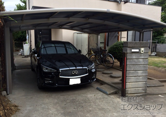 埼玉県越谷市のLIXIL リクシル（トステム）のカーポート カーブポートシグマIII ワイド 積雪〜20cm対応 施工例