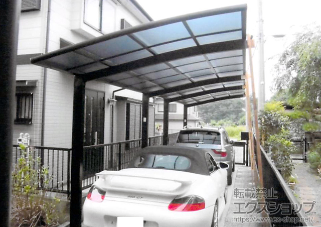 埼玉県入間郡毛呂山町のLIXIL リクシル（トステム）のカーポート カーブポートシグマIII 縦連棟 積雪〜20cm対応 施工例