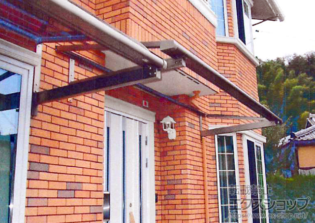 岐阜県土岐市のLIXIL リクシル（トステム）のバルコニー・ベランダ屋根 ライザーテラスII F型 ルーフタイプ 単体 積雪〜20cm対応 施工例