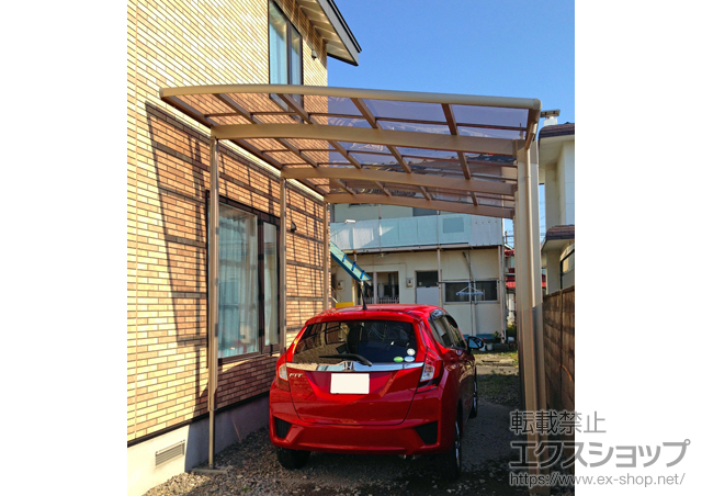 北海道函館市のLIXIL リクシル（トステム）のカーポート ルーフポートシグマIII 1500 落雪後枠 積雪〜50cm対応 施工例