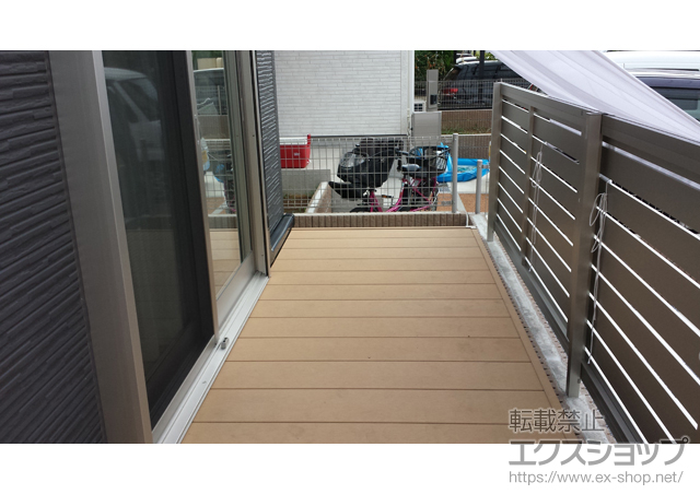 埼玉県吉川市ののウッドデッキ リウッドデッキ 200 施工例