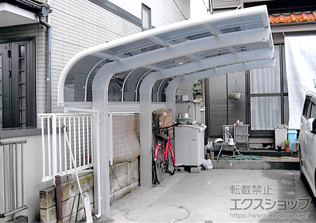 神奈川県厚木市のLIXIL リクシル（トステム）のカーポート テールポートシグマIII1500 積雪〜50cm対応＋着脱式サポート柱　標準柱用　1本入り 施工例