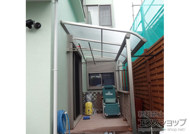 神奈川県横浜市ののテラス屋根 ヴェクターテラス R型 テラスタイプ 単体 積雪〜20cm対応 施工例