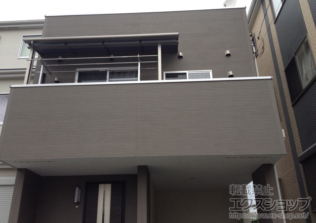 埼玉県川口市のLIXIL リクシル（トステム）のバルコニー・ベランダ屋根 ライザーテラスII F型 屋根タイプ 単体 積雪〜20cm対応 施工例