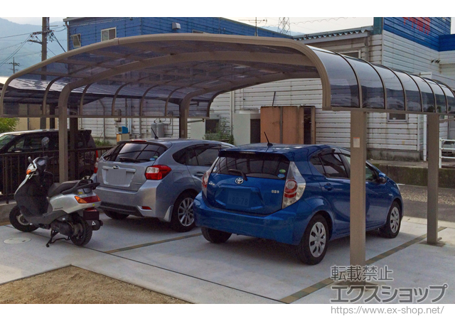 山口県大島郡周防大島町のLIXIL リクシル（トステム）のカーポート テールポートシグマIII ワイド 積雪〜20cm対応 施工例