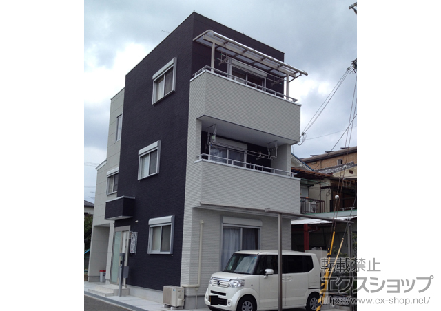 大阪府大東市のLIXIL リクシル（トステム）のバルコニー・ベランダ屋根 パワーアルファ RB型 1500 屋根タイプ 単体 積雪〜50cm対応 施工例