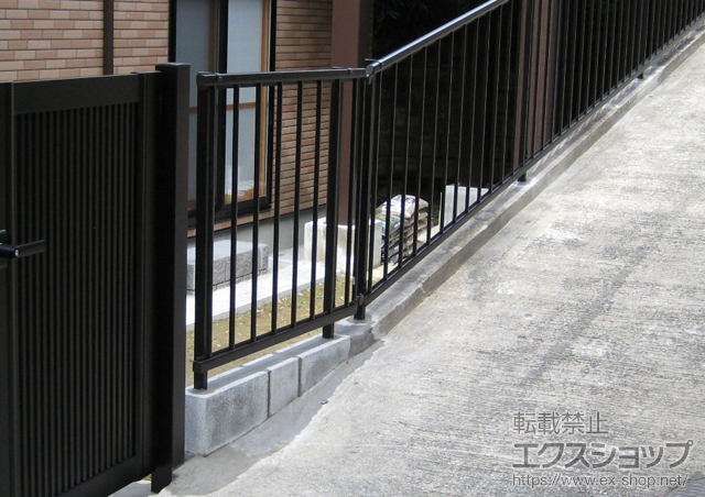 宮城県仙台市ののフェンス・柵 レスティナフェンス22型 自由柱 水平地用 施工例