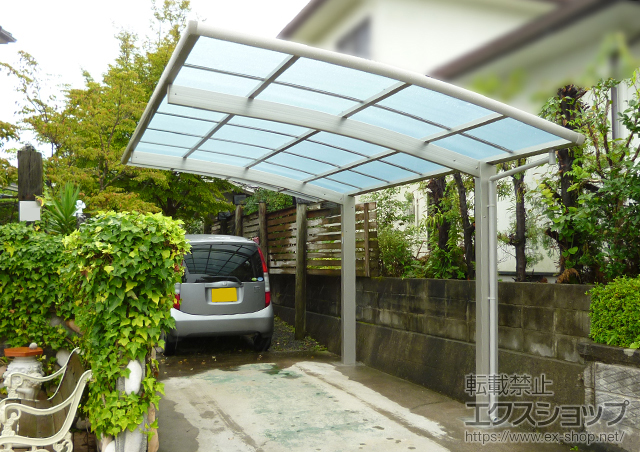 鹿児島県日置市ののカーポート レイナポートグラン　積雪〜20cm対応＋屋根ふき材補強部品 施工例