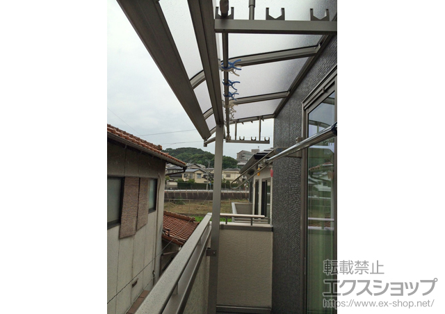 福岡県福岡市ののバルコニー・ベランダ屋根 ヴェクターテラス R型 屋根タイプ 単体 積雪〜20cm対応+物干しセット 吊り下げ式 標準2本入り 施工例
