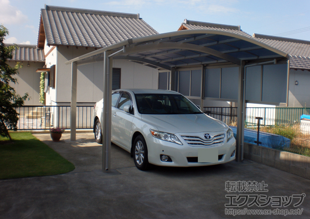 宮崎県宮崎市ののカーポート レイナワンポートグラン　積雪〜20cm対応+サイドパネル 施工例